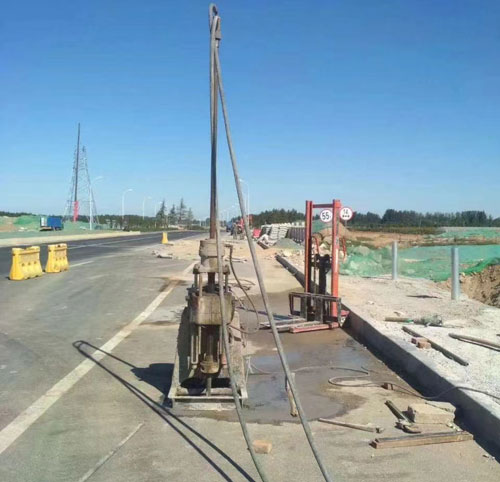 义县公路高聚物注浆加固